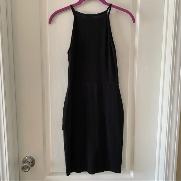 ASOS little black dress - Picture 2 of 4